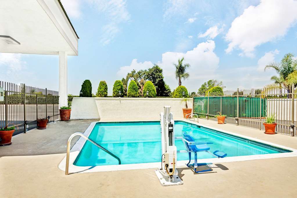 Hotel The Dixie Orange County Stanton Zařízení fotografie